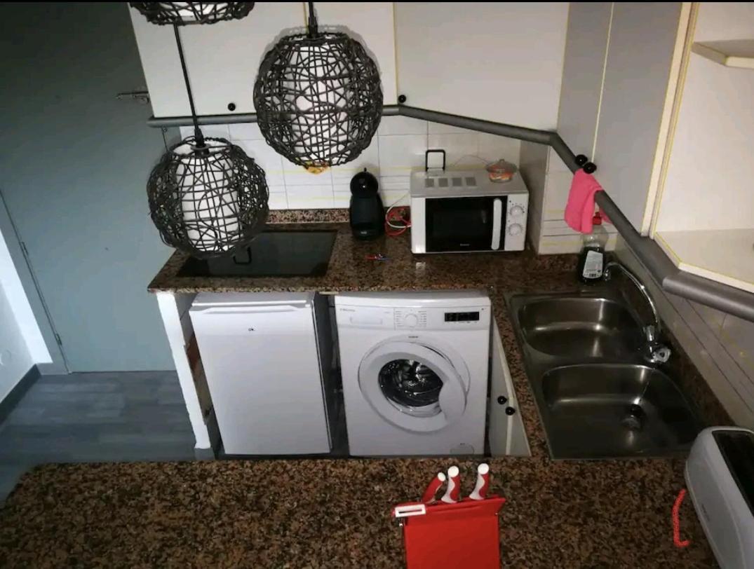 Bonito Apartamento Cerca De La Playa 살루 외부 사진